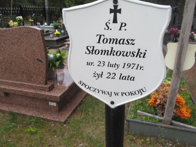 Tomasz Słomkowski 1971 Włocławek Michelin - Grobonet - Wyszukiwarka osób pochowanych